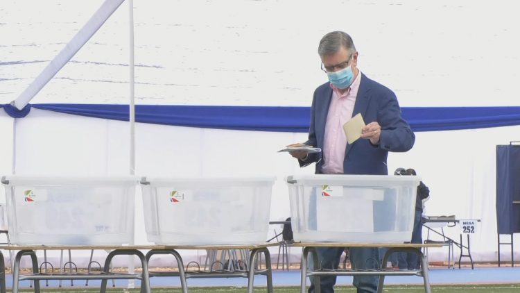 150521-04 ELECCIONES 2021 VOTO LAVIN 04