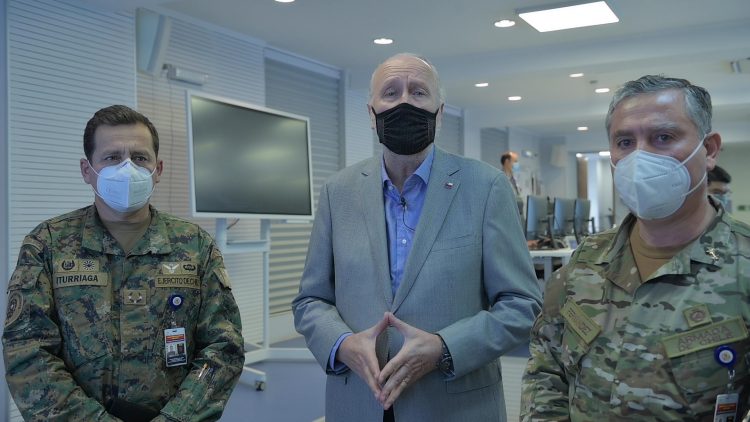 160521-21 MINISTRO DE DEFENSA 4