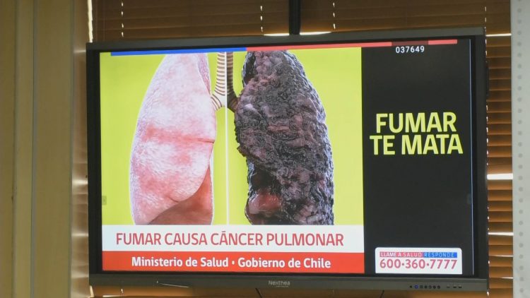040222-02 MINSAL PRESENTA NUEVAS ADVERTENCIAS EN CIGARRILLOS 10