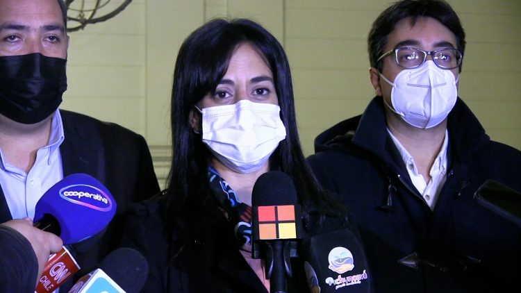 220622-07 PUNTO DE PRENSA SENADORA NUÑEZ 01