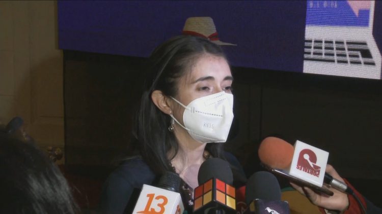 040722-21 DECLARACIONES CONSTITUYENTE MARÍA ELISA QUITEROS 01 (1)