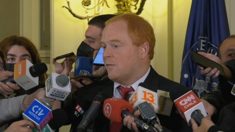 120922-DECLARACIONES SENADOR ROJO EDWARDS 01