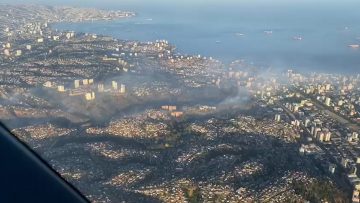 231222-02 APOYO SOBREVUELO POR VIÑA DEL MAR 03