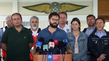 030223-14 PUNTO DE PRENSA PRESIDENTE BORIC TRAS REUNIÓN DE COORDINACIÓN POR INCENDIOS FORESTALES 06 (1)