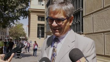 27032310 DECLARACIONES MINISTRO DE HACIENDA TRAS REUNIÓN CON EL PDG 02