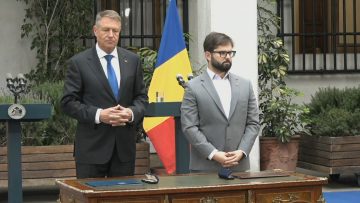 22042303 PUNTO DE PRENSA DEL PRESIDENTE BORIC JUNTO AL PRESIDENTE (01)