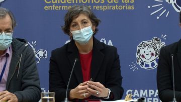 21062314 MINISTRA DE SALUD SE REÚNE CON ALCALDES DE LA RM 08