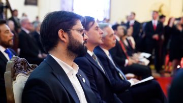 150823PAR04 APOYOS DEL PRESIDENTE GABRIEL BORIC EN EL CAMBIO DE MANDO EN PARAGUAY
