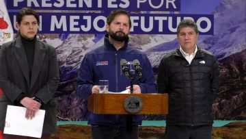 23082309 PRESIDENTE GABRIEL BORIC ANUNCIA AYUDAS TEMPRANAS 10