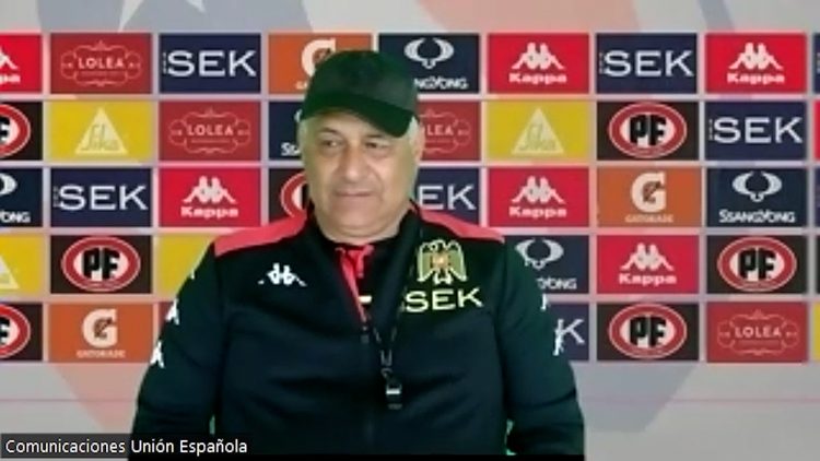 280923DEP03 CONFERENCIA DE PRENSA DEL DIRECTOR TÉCNICO DE UNIÓN ESPAÑOLA 03