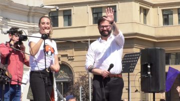 30092312 DECLARACIONES PRESIDENTE BORIC EN MANIFESTACIÓN A SU FAVOR 02