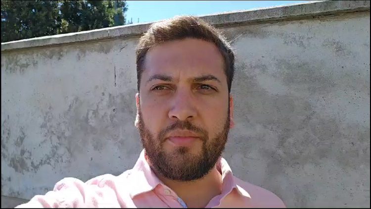 30092327 DIPUTADO RAÚL SOTO SE REFIERE A LA MANIFESTACIÓN A FAVOR DEL PRESIDENTE BORIC 01