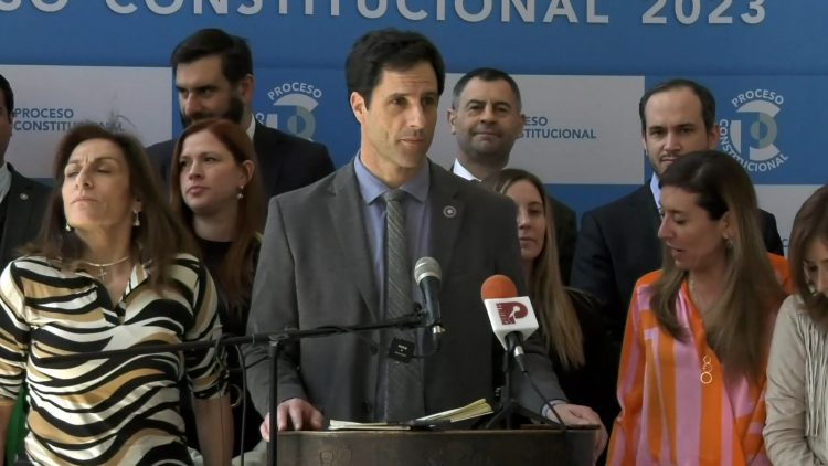 300923CC02 DECLARACIONES DE LOS CONSEJEROS DEL PARTIDO REPUBLICANO 01
