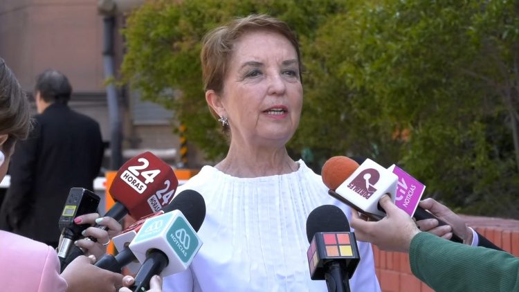 08102302 DECLARACIONES DE LA PRESIDENTA DE EVÓPOLI, GLORIA HUTT 02