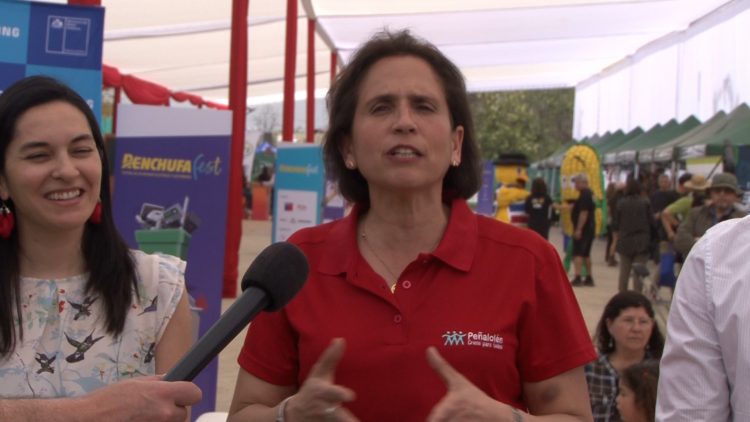 15102302 FESTIVAL DE RECICLAJE EN PEÑALOLÉN 02