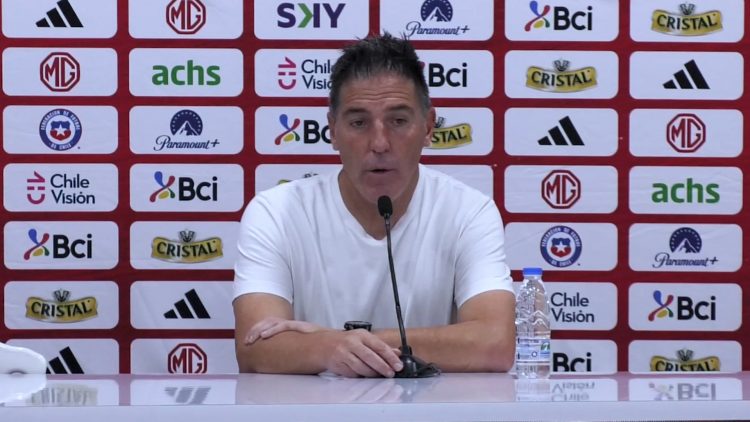 171023DEP05 DECLARACIONES POST PARTIDO DEL TÉCNICO DE LA SELECCIÓN CHILENA 08