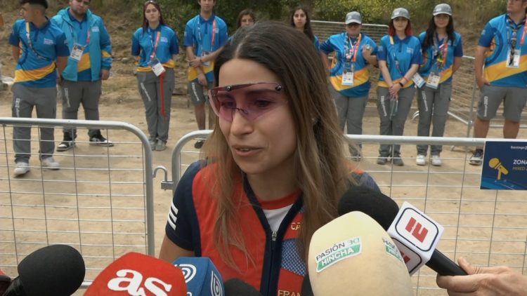 221023PAN07 DECLARACIONES DE FRANCISCA CROVETTO TRAS OBTENER EL PRIMER ORO PARA CHILE 04