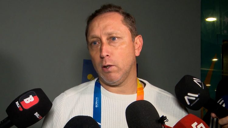 251023PAN16 DECLARACIONES TECNICO SELECCIÒN CHILENA FEMENINA LUIS MENA 05