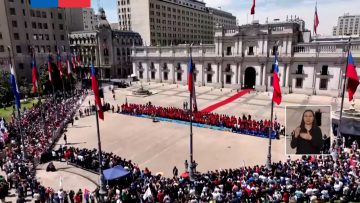 08112307 PRESIDENTE BORIC RECIBE AL TEAM CHILE EN LA MONEDA 20 (1)