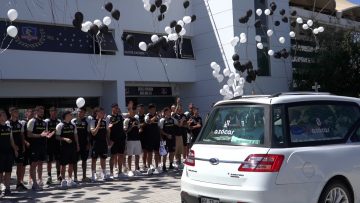 190224DEP01 APOYO HOMENAJE DE COLOCOLO A JORGE TORO EN EL ESTADIO MONUMENTAL 02