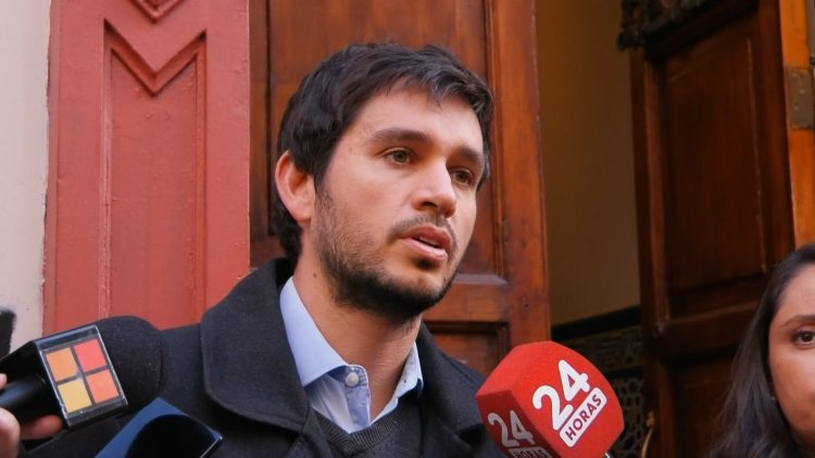 29042404 DECLARACIONES DIEGO VELA EN EL PS 04