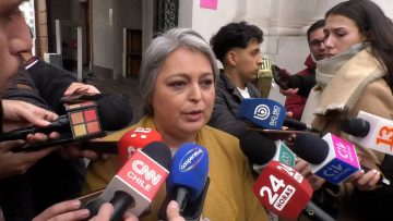 27052404 DECLARACIONES DE LA MINISTRA JEANNETTE JARA 01