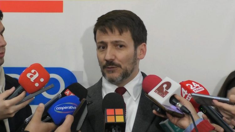 11072408 ANUNCIAN EXTENSIÓN DE LA JORNADA PARA POSTULAR AL NUEVO SUBSIDIO ELÉCTRICO20