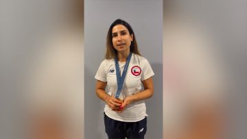 040824DEP02 FRANCISCA CROVETTO REACCIONA A SU ORO OLÍMPICO 04