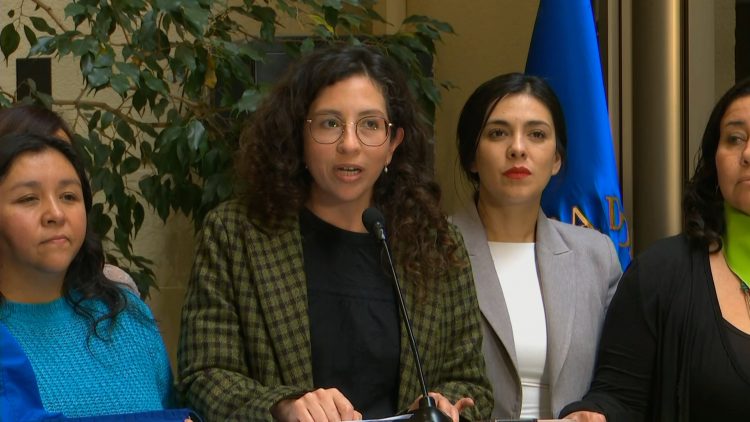 140824C16 CONFORMACIÓN MESA POR LA EQUIDAD SALARIAL 01