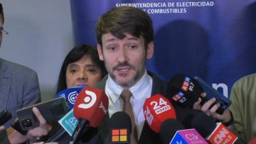 16082404 MINISTERIO DE ENERGÍA Y SEC SOBRE CUMPLIMIENTO DE ENEL 004