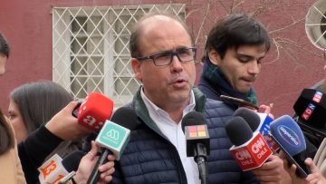 18082407 DECLARACIONES DE ALBERTO UNDURRAGA, DIPUTADO Y PRESIDENTE DC 01