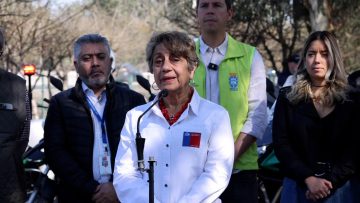 01092403 MINISTRA DEL MOP Y AUTORIDADES EN CAMPAÑA DE PREVENCIÓN PARA FIESTAS PATRIAS 01