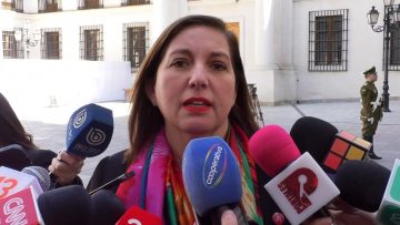 02092413 DECLARACIONES SENADORA PS PAULINA VODANOVIC EN LA MONEDA 01