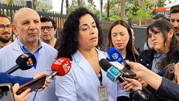 12102404 DENUNCIAN FILTRACIÓN DE AGUAS SERVIDAS EN HOSPITAL SAN BORJA 06