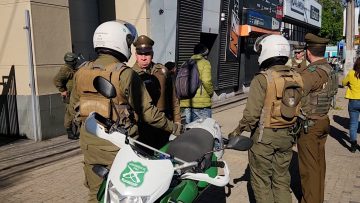 17102401 APOYOS LLEGADA DE DETENIDOS AL JUZGADO DE GARANTIA EN RANCAGUA 02