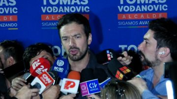 27102451 DECLARACIONES TOMÁS VODANOVIC 04