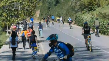 02112402 APOYO Y DECLARACIONES EN PARQUEMET POR FIN DE SEMANA LARGO 12