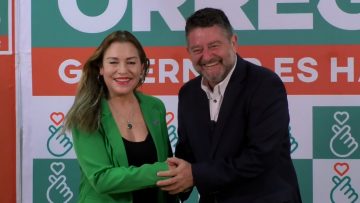 05112403 NATHALIE JOIGNANT ENTREGA APOYO A CLAUDIO ORREGO 15 (1)