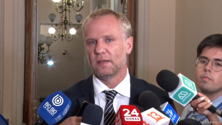 250125C07 DECLARACIONES SENADOR KAST PM 01
