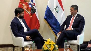 010325URU01 APOYO BILATERAL BORIC-PEÑ 05