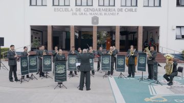 28032520 HOMENAJE GENDARMERÍA A TOMMY REY 01