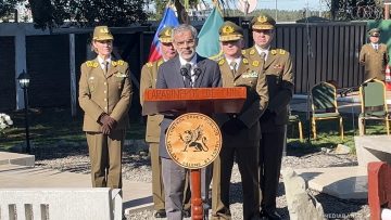 27042511 MINISTRO CORDERO Y GENERAL ARAYA ENCABEZARON CEREMONIA EN ARAUCO 01
