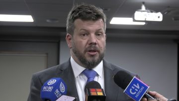 28042506 KAISER TRAS REUNIÓN CON LÍDERES DEL SECTOR DE LA GENERACIÓN ELÉCTRICA 01 (1)