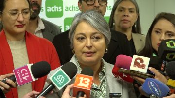 01052502 DECLARACIONES JEANNETTE JARA 01