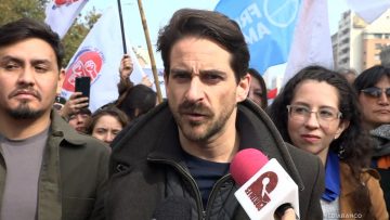 01052508 APOYO EN MARCHA Y DECLARACIONES GONZALO WINTER 01