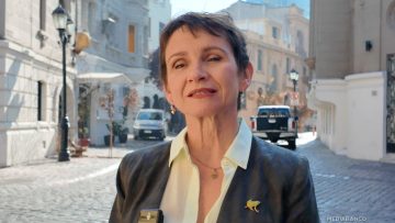 02052511 CAROLINA TOHÁ POR COMISIÓN POR LA PAZ Y EL ENTENDIMIENTO 01 (1)