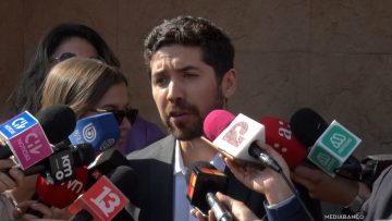 05052519 PARLAMENTARIOS PS TRAS REUNIÓN CON TOHÁ 01