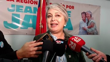 05052524 PUNTO DE PRENSA JEANNETTE JARA 01
