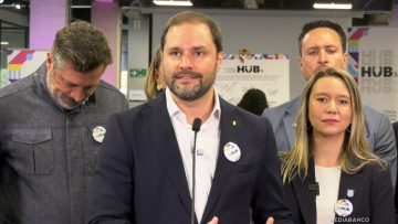 06052508 ALCALDES POR RED CHILENA DE HUBS MUNICIPALES 01
