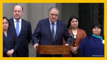 06052508 PUNTO DE PRENSA DE MIEMBROS DE LA COMISIÓN POR LA PAZ Y EL ENTENDIMIENTO DEST